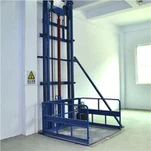 Petit ascenseur de fret de rail de guide