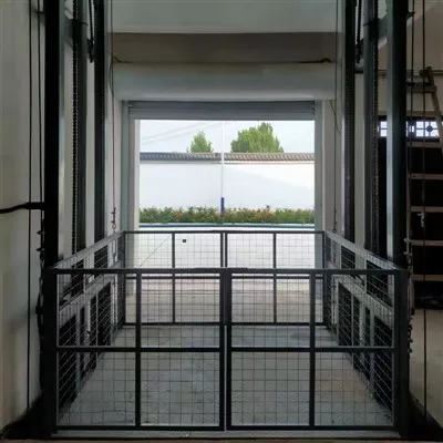 Ascenseur de fret commercial
